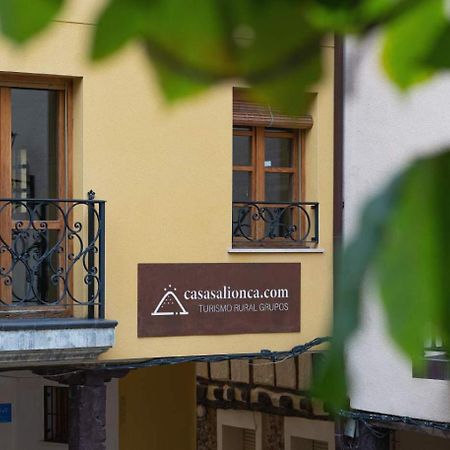Salionca Habitaciones Poza de la Sal エクステリア 写真